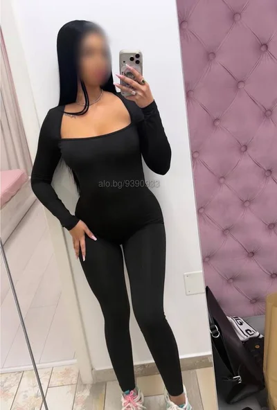 Компаньонка Бургас - Hello my name is nora