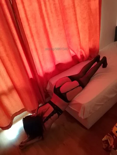 Компаньонка Бургас - Супер ескорт бърза френска - Френска без презерватив, Дълбоко гърло, Класически секс - снимка 7