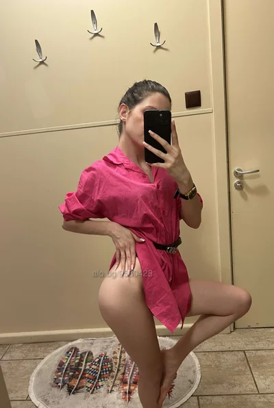 Компаньонка Бургас - Десислава Б. 🍀 - Френска с презерватив, Играчки, Строга господарка - снимка 2