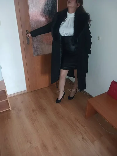 Компаньонка Бургас - Зравей те господа 15 - Класически секс, Френска с презерватив, Френска без презерватив - снимка 3