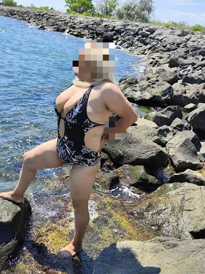 Компаньонка Бургас - Нова за първи път - Класически секс, Орален секс, BDSM - снимка 1