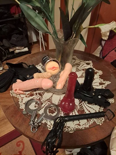 Компаньонка Бургас - Секс услуги - Пенис колан, Стриптийз, Строга господарка - снимка 4