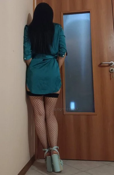 Компаньонка Бургас - Real girl! Перфектната компания - Класически секс, Масаж - снимка 3